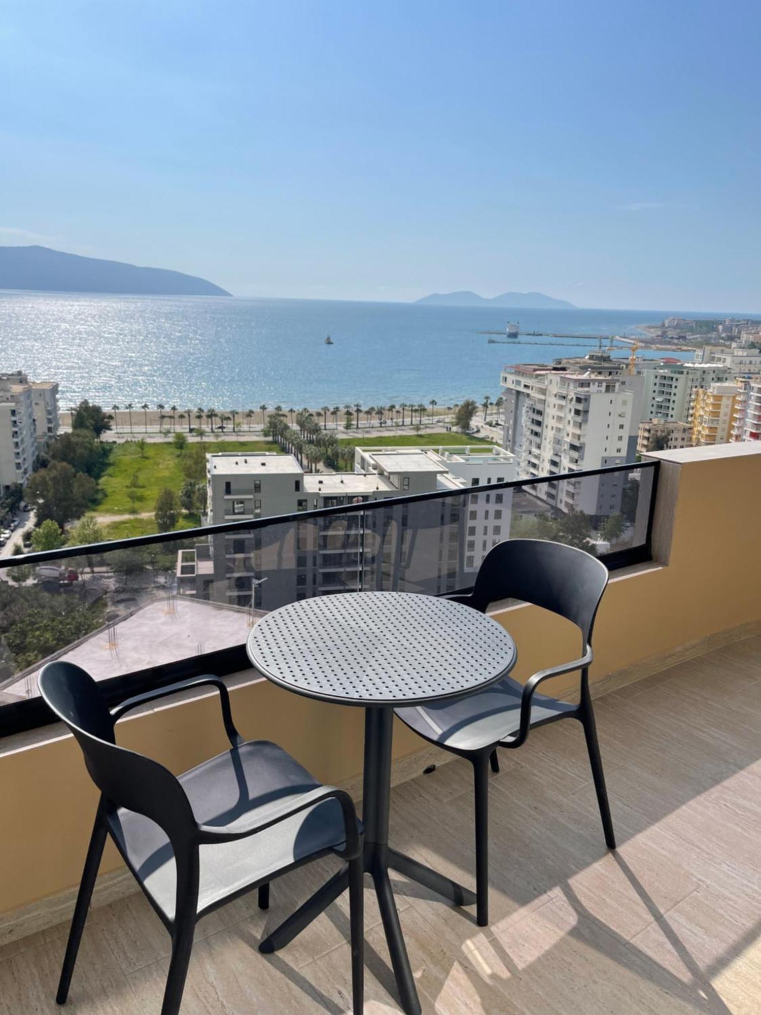 Seamare & Vlorë